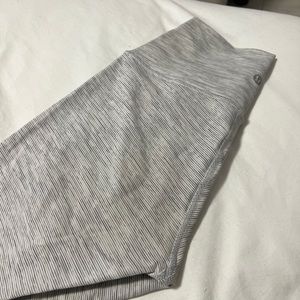 Lululemon wunder under 28 inch